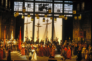 Milan's Teatro alla Scala performing Otello in 1981 at the invitation of the Min-On Concert Association. This was its first Japan tour.