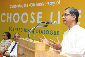 Dr. Devdas Menon,at Choose Life symposium in Chennai