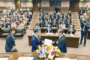 North Korean Studies Honors Soka University Founder