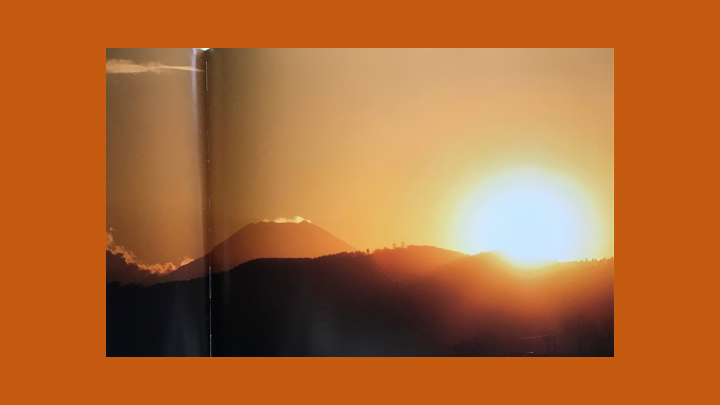 榮休教授薩拉・維德在美國創價大學發表題為「對話的詩心：池田大作的激勵之道」的演講。