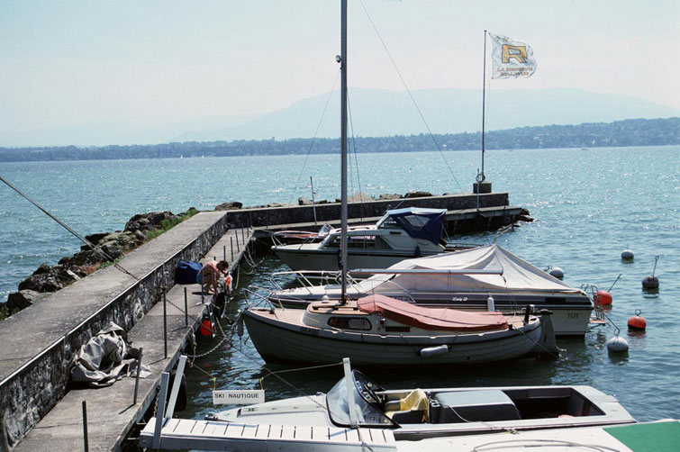 <b></b> Ginebra, Suiza (Junio 1989)