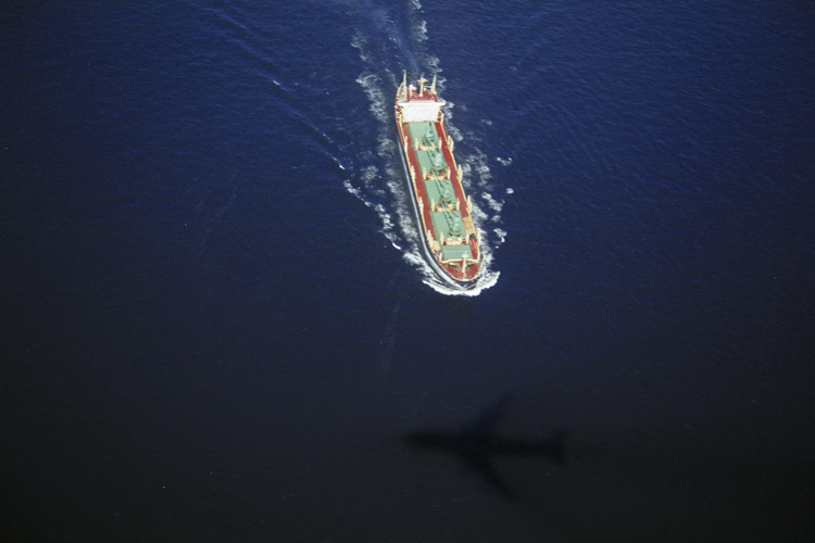 <b></b> Tokyo Bay, Japan (August 1991)