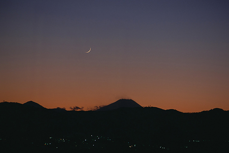 <b></b> Tokyo, Japan (January 2003)